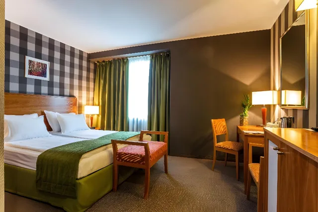 Room, King Bed, Eurostars Sofia City 1/1