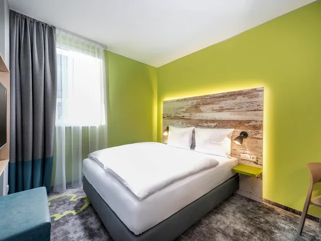 غرفة بسرير مزدوج، Ibis Styles Stuttgart Vaihingen 3/5