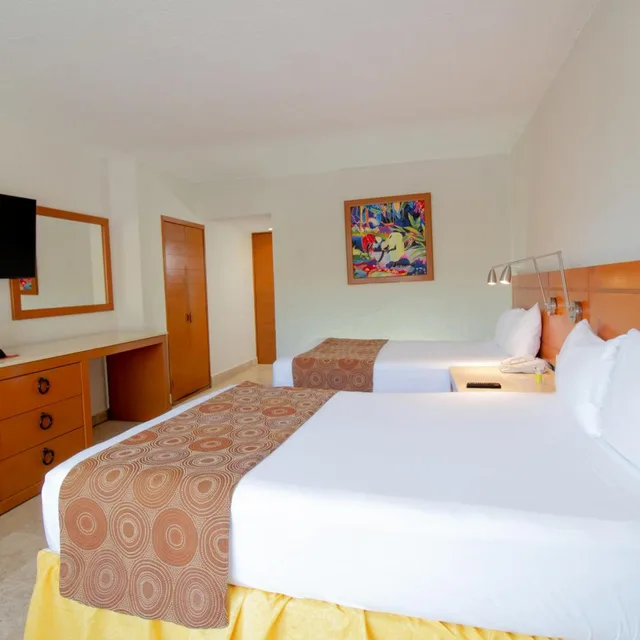 غرفة بسرير مزدوج، Plaza Pelicanos Club Beach Resort 8/10