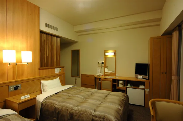 غرفة بسريرين منفصلين للمدخنين، Hotel Route Inn Kushiro Ekimae 2/5