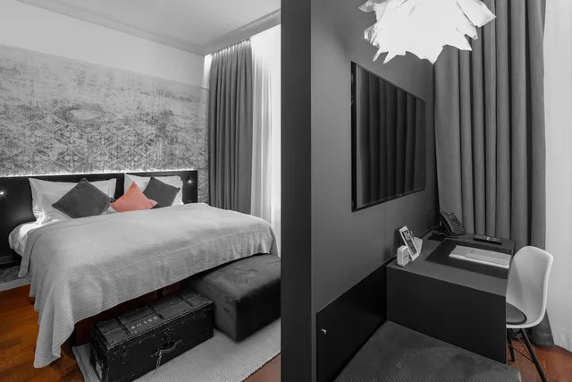 جناح جونيور بسرير كوين، THE MANES Boutique Hotel Prague 1/2