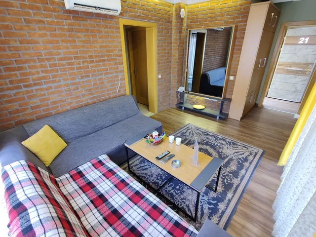Luxury, Suite, Queen Bed, Sofa, Terrace, Concept House 5/7