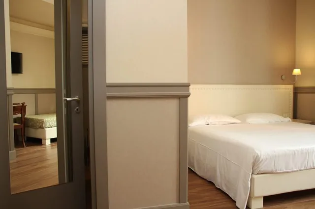 Deluxe, Twin Beds, Garden View, Basilica Hotel 6/10