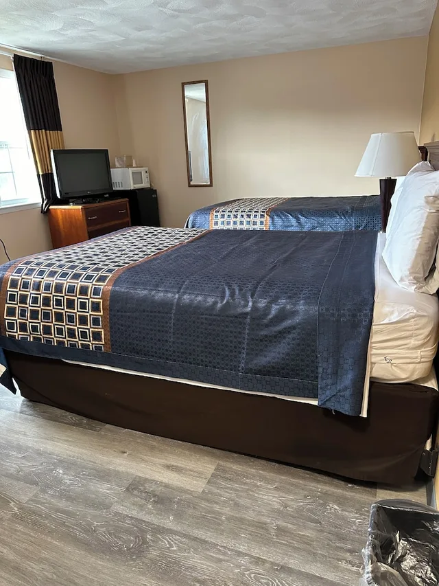 غرفة قياسية بسريرين مزدوجين، Wickford Motor Inn 4/10