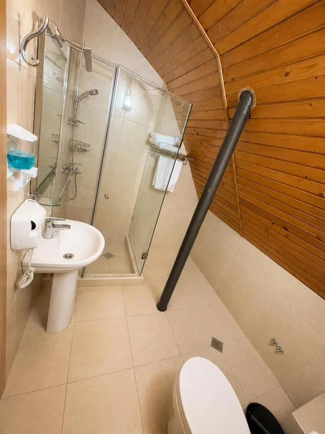 غرفة ديلوكس بسرير مزدوج بشرفة، Imperial House 2/2