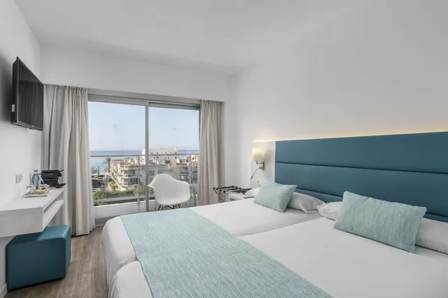 Superior, Double Bed, Sea View, Balcony, Hotel Alua Leo 2/7