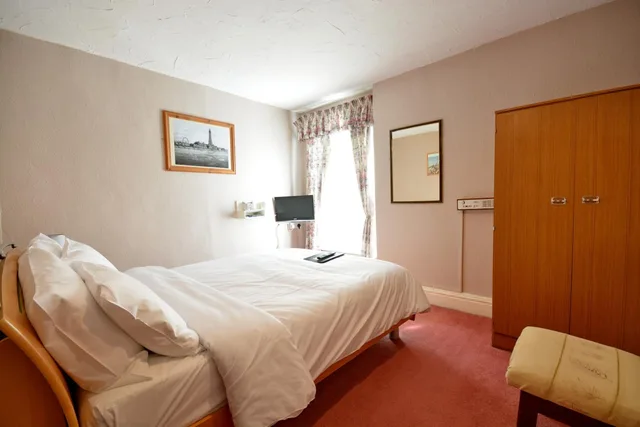 غرفة بسرير كينج، Royal Oakwell Hotel 5/10