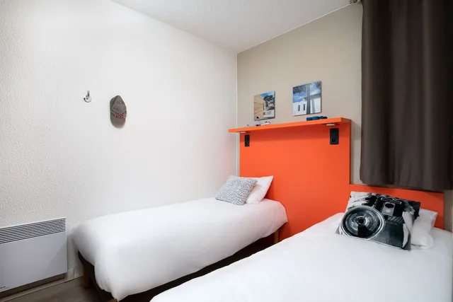 1 Bedroom, Apartment, Twin Beds, Sofa, SOWELL Family Pignada Plage 1/4