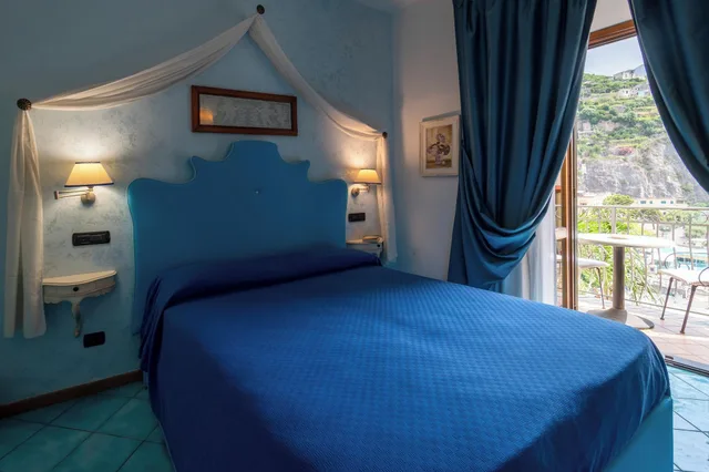 غرفة كلاسيكية بسرير مزدوج، PALAZZO VINGIUS 4/6