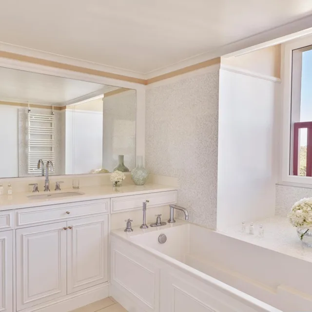 جناح جونيور بشرفة، Hotel Barriere L Hermitage La Baule 4/6