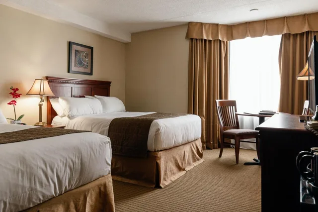 غرفة قياسية رباعية، Welcominns Hotel Ottawa 10/10