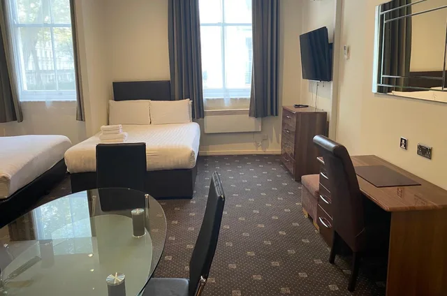 استوديو تنفيذي رباعي بسرير مزدوج مع أريكة، Grand Plaza Serviced Apartments 8/10
