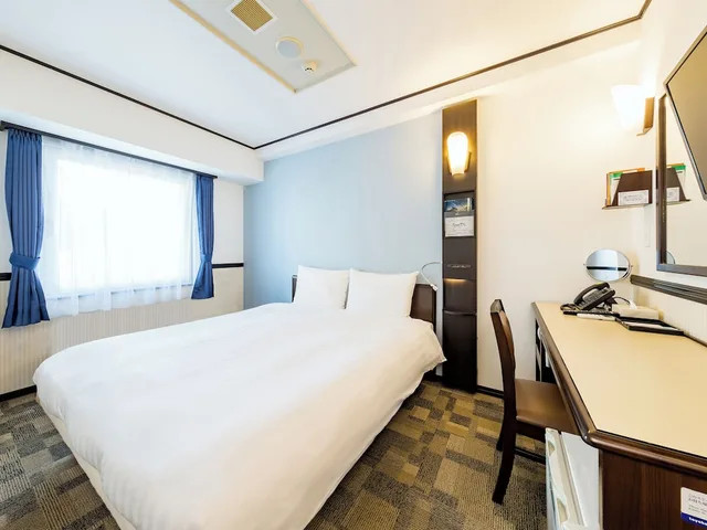 غرفة بسرير كينج للمدخنين، Toyoko Inn Ise Matsusaka Ekimae 2/3