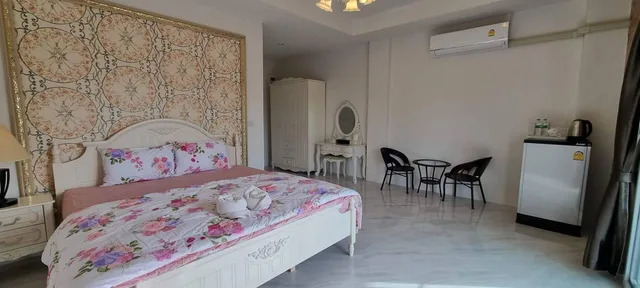 فيلا بسريرين كينج بإطلالة على المسبح، Kirirath Resort 2/3