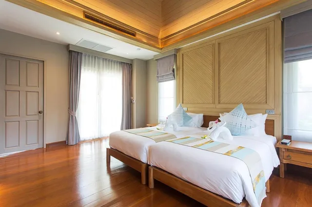 2 Bedrooms, Villa, Double and Twin Beds, Beach Front, with Pool، Fair House Villas and Spa 2/2