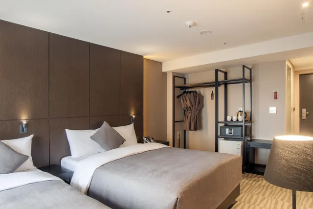 غرفة عائلية بسريرين منفصلين وسرير مزدوج وسرير فردي، Hotel Foret Premier Nampo 1/3