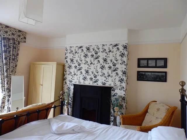 جناح بسرير مزدوج بحمام خاص، Quay Inn 1/2