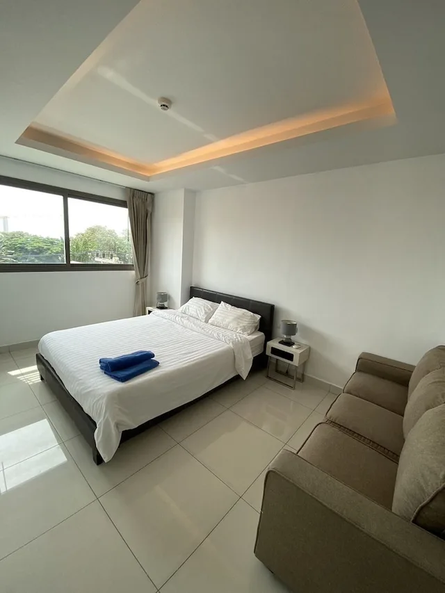 1 Bedroom, Condo, Queen Bed, Water Park By Pattaya Sunny Rentals 7/10