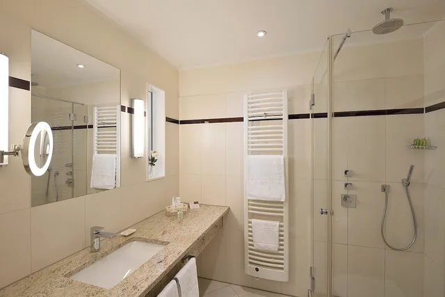 غرفة قياسية مفردة بسرير فردي، Kastens Hotel Luisenhof 6/7