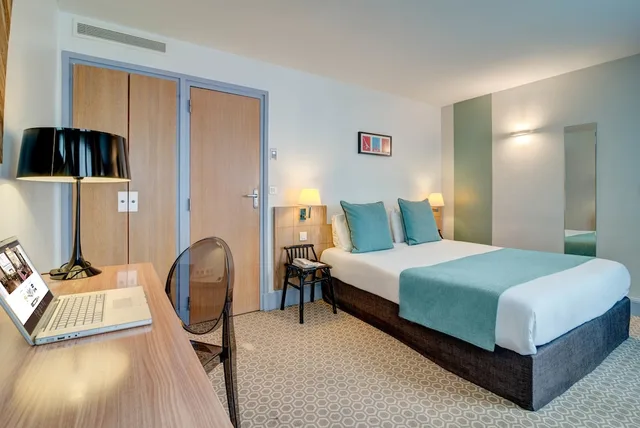 غرفة سوبيريور بسرير مزدوج، Hotel Caumartin Opera Astotel 5/6