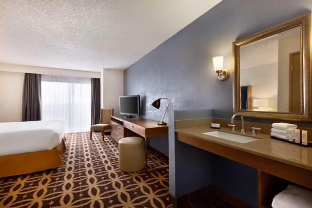 جناح، The Signature Suites 2/2