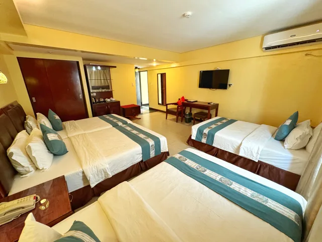 غرفة ديلوكس رباعية، Golden Phoenix Hotel Boracay 2/5