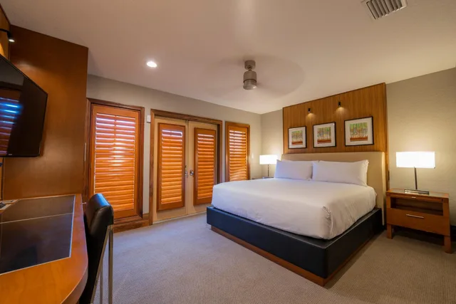 2 Bedrooms, Villa, 1 King and 2 Queen Beds, Bay View, Accessible، Villas of Grand Cypress 1/4