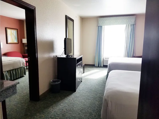 غرفة بسريرين كوين، Ramada By Wyndham South Waco 4/5