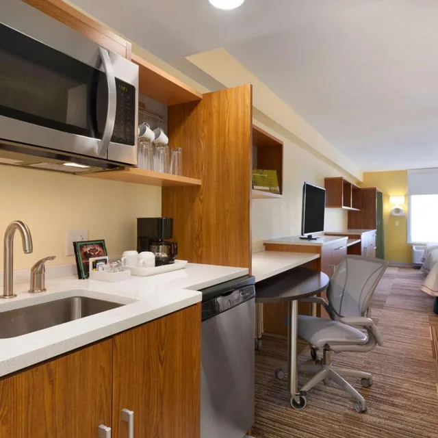 استوديو بسريرين كوين مع أريكة لذوي الإعاقة، Home2 Suites By Hilton Champaign / Urbana Il 4/6