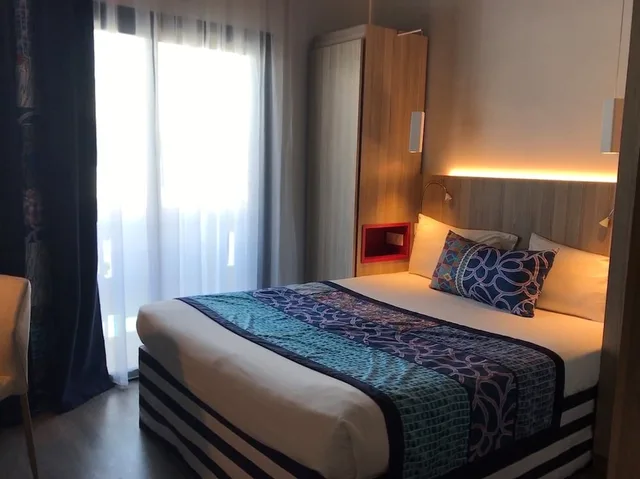 غرفة سوبيريور بسرير كوين، Onomo Hotel Lome 1/1