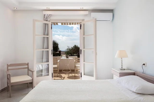 غرفة قياسية بإطلالة على البحر بشرفة، Kavuras Village Hotel & Suites 8/10
