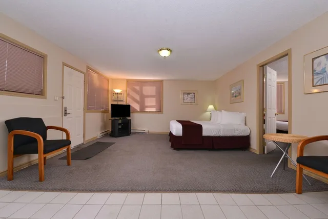 جناح ديلوكس بسريرين كينج، Canadas Best Value Inn Suites Vernon 5/6