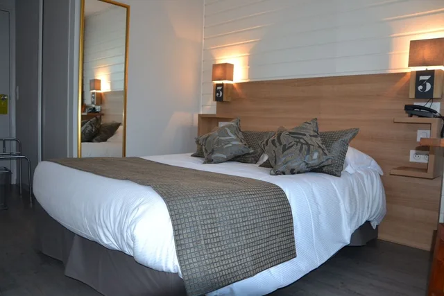 Room, Double Bed, Garden View, Annex, La Cremaillere 8/10