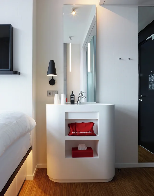 غرفة بسرير كينج في طابق مرتفع، Citizenm Amstel Amsterdam Hotel 5/10