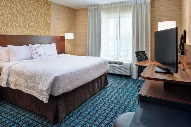 غرفة بسرير كينج لذوي الإعاقة، Fairfield Inn Suites Detroit Troy 1/4