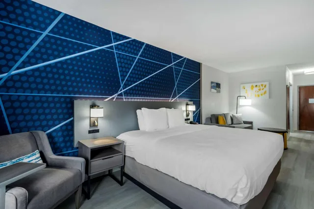 جناح بغرفة نوم واحدة مع أريكة في طابق مرتفع، Comfort Inn & Suites Lexington South 2/8
