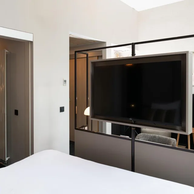 غرفة ديلوكس بسرير مزدوج، GOLDEN TULIP KEYSER BREDA 2/10
