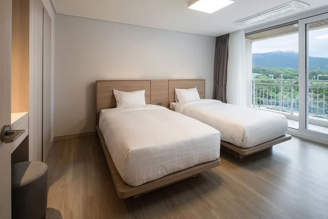 Connecting, Suite, Double Bed, Sauna، Kumho Seorak Resort 2/4