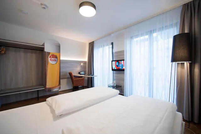 Dom, Double Bed, with View، Eden Frueh Am Dom Hotel 2/7
