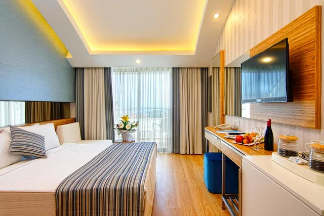 Standard, Lateral Side Sea View، Dosinia Luxury Resort 1/7