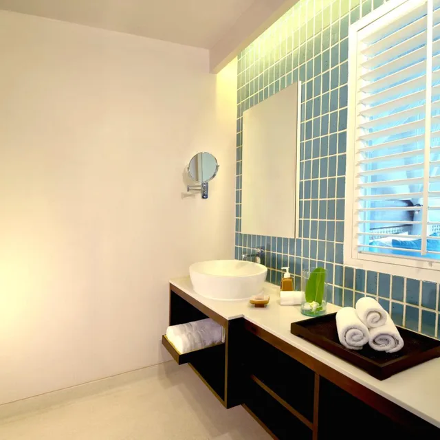 Deluxe, Double Bed, Ocean Front, Buri Rasa Village Phangan 3/3