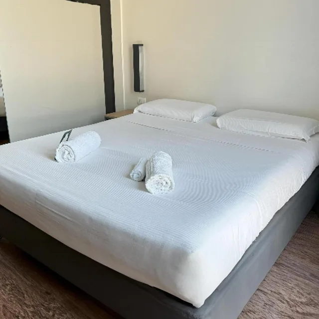 غرفة بسرير مزدوج، B&B Hotel Milano Aosta 7/10