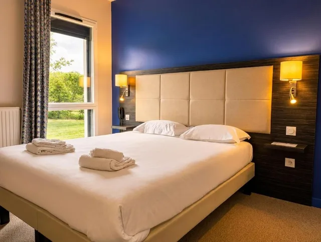 غرفة بسرير مزدوج أو سريرين منفصلين، The Originals City, Hotel La Verriaire, Cholet Sud 10/10