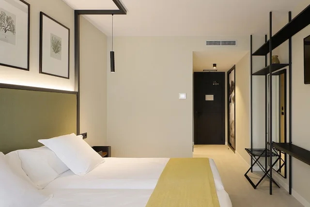 غرفة قياسية بسريرين منفصلين، Nuvo Hotel Boutique 2/4