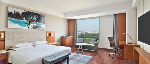 جناح تنفيذي بسرير كينج، Hyatt Centric Janakpuri New Delhi (ex. Piccadily Janakpuri) 2/5