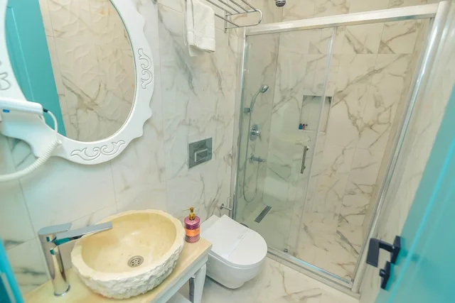 غرفة كومفورت بسرير كوين، Bedirhan Konak Otel 6/6