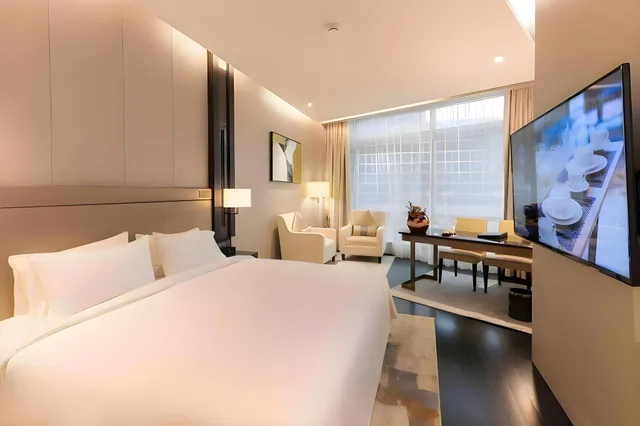 غرفة سيغنتشر ثلاثية، Banyan Signatures Pavilion Kuala Lumpur by Opus Hospitality 1/1