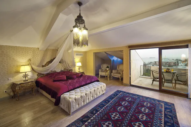 جناح ديلوكس بسرير كينج بإطلالة على البحر بشرفة، Sokullu Pasa Hotel - Special Class 1/3