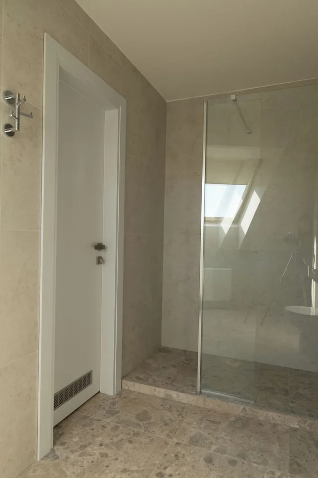 Renovated, King Bed، Ivolita Vilnius Hotel 9/9