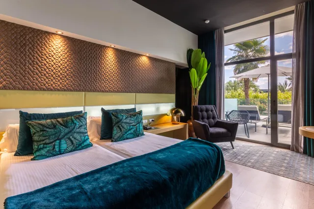 غرفة سوبيريور بسريرين منفصلين بإطلالة على الحديقة، La Finca Golf Spa Resort Adults Only 2/8